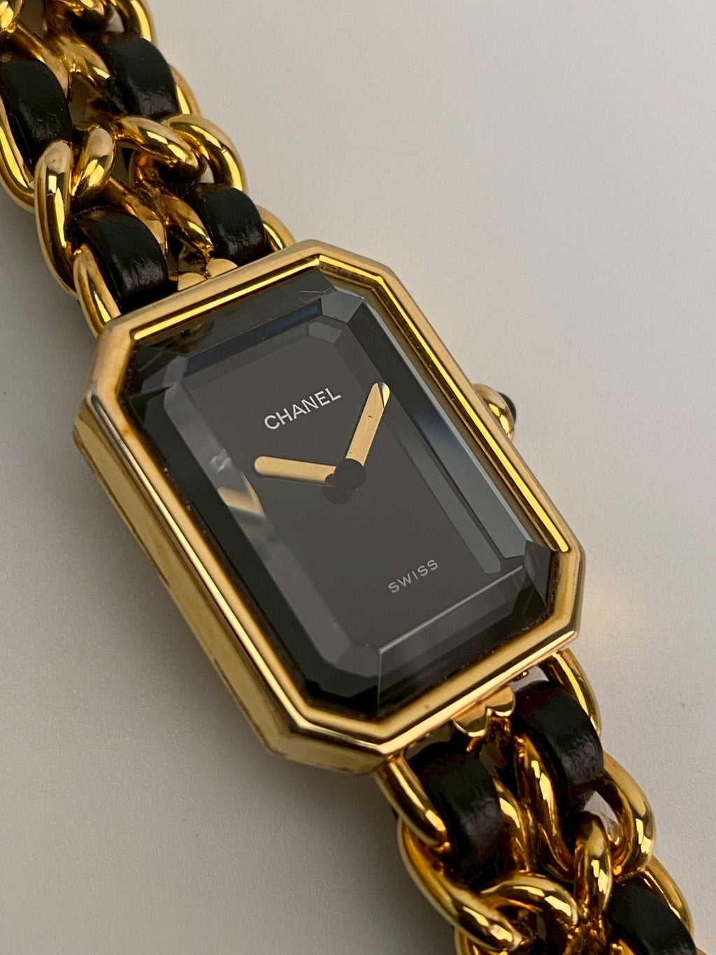 Chanel premier L size c.9463