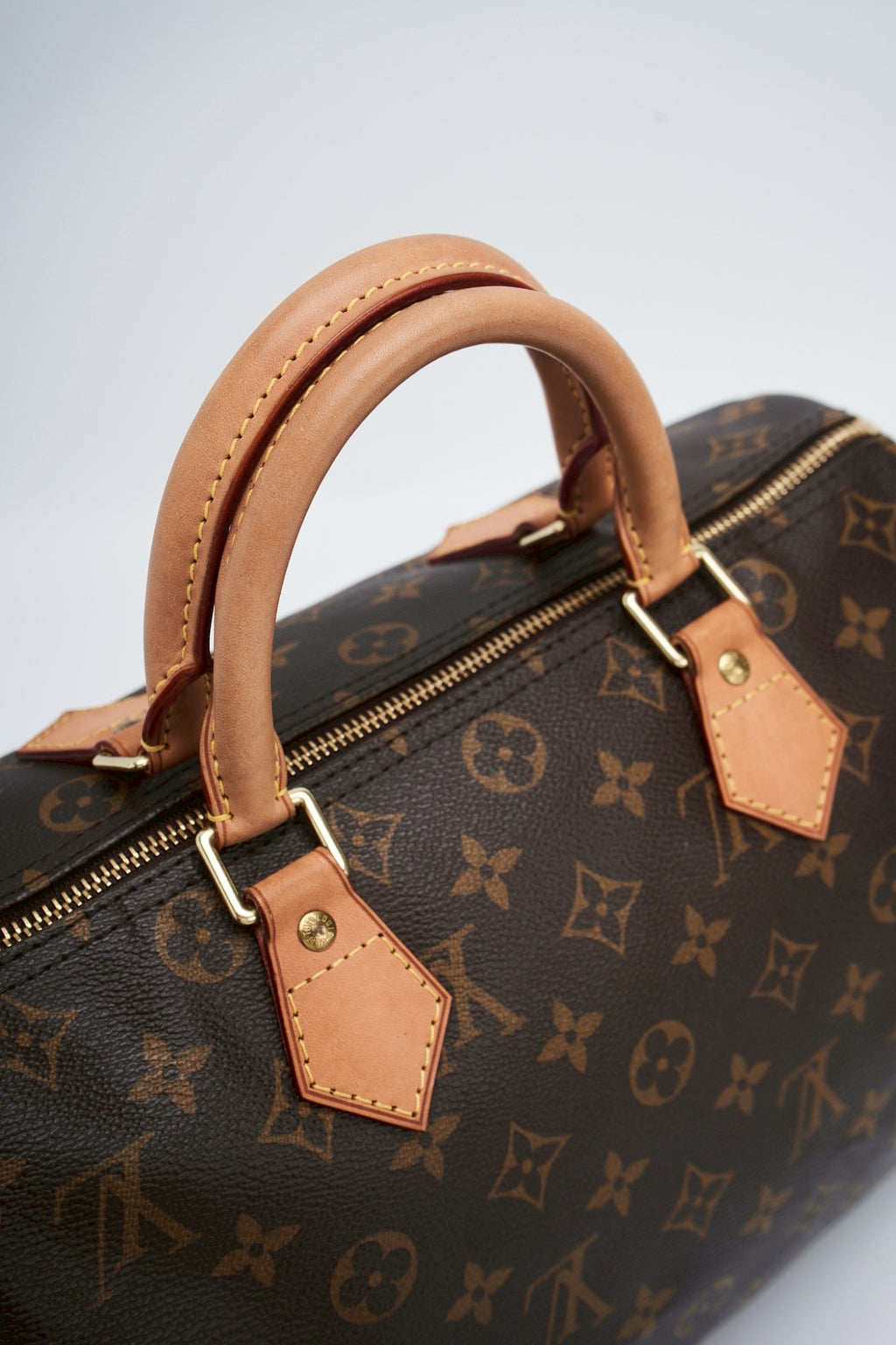 Louis Vuitton Speedy 30”