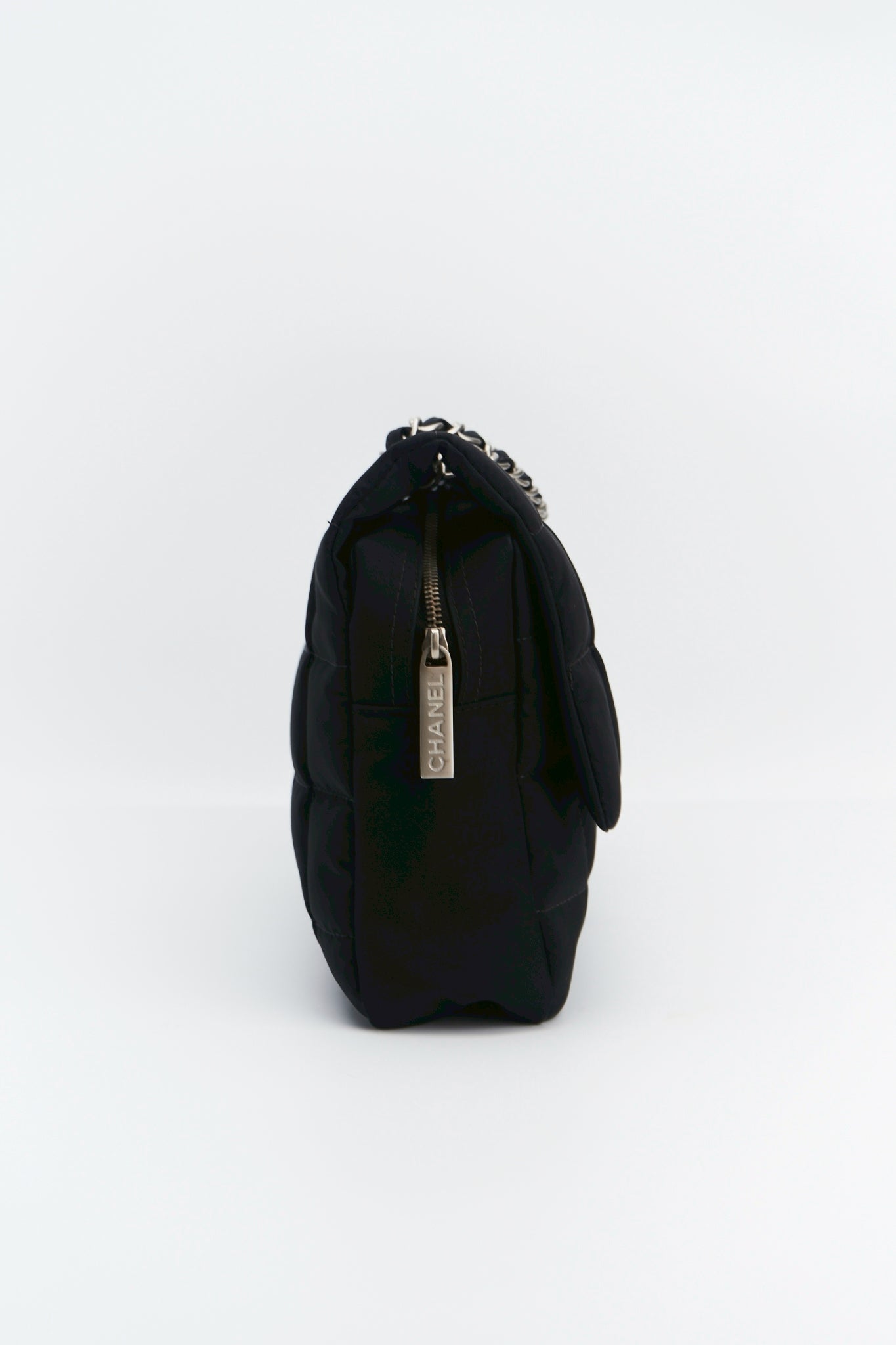 Chanel nylon easy flab “10