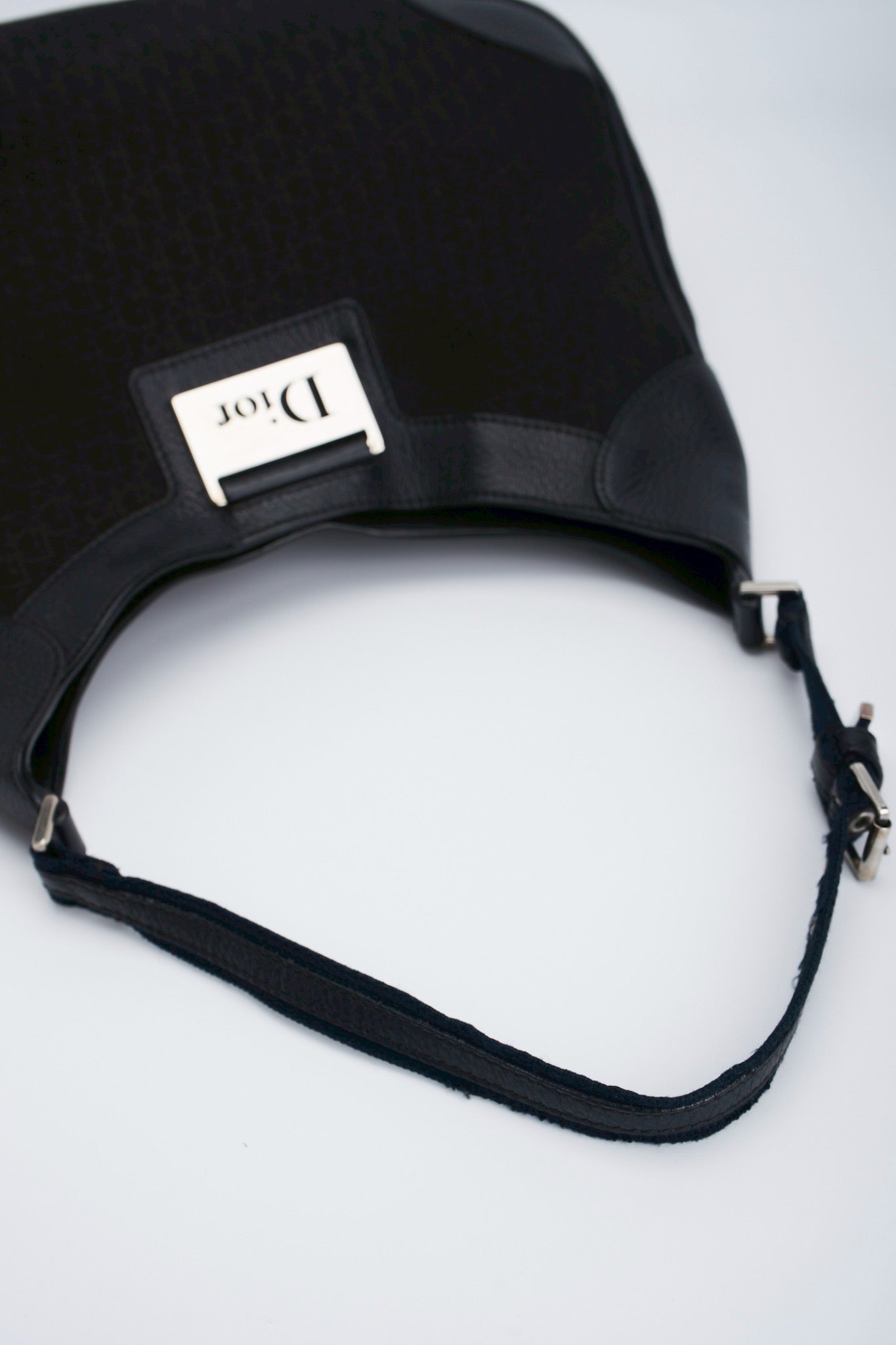 Dior street-chic hobo bag