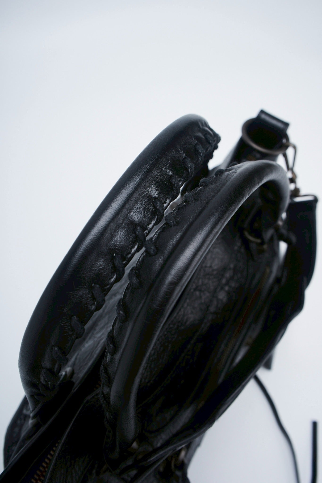 Balenciaga city small