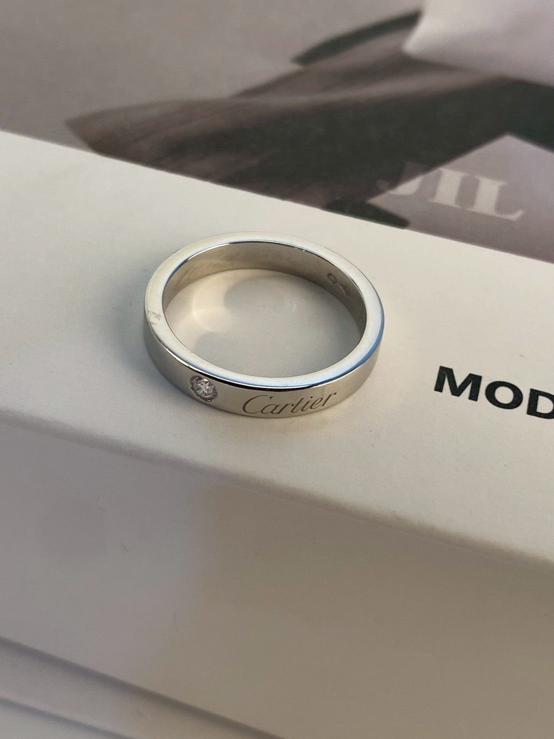 Cartier ring wedding band diamond
