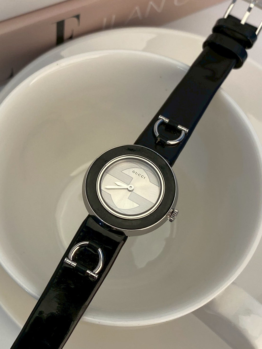 Gucci 129.5 bangle c.1542