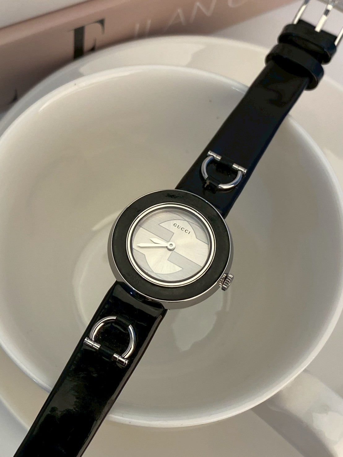 Gucci 129.5 bangle c.1542