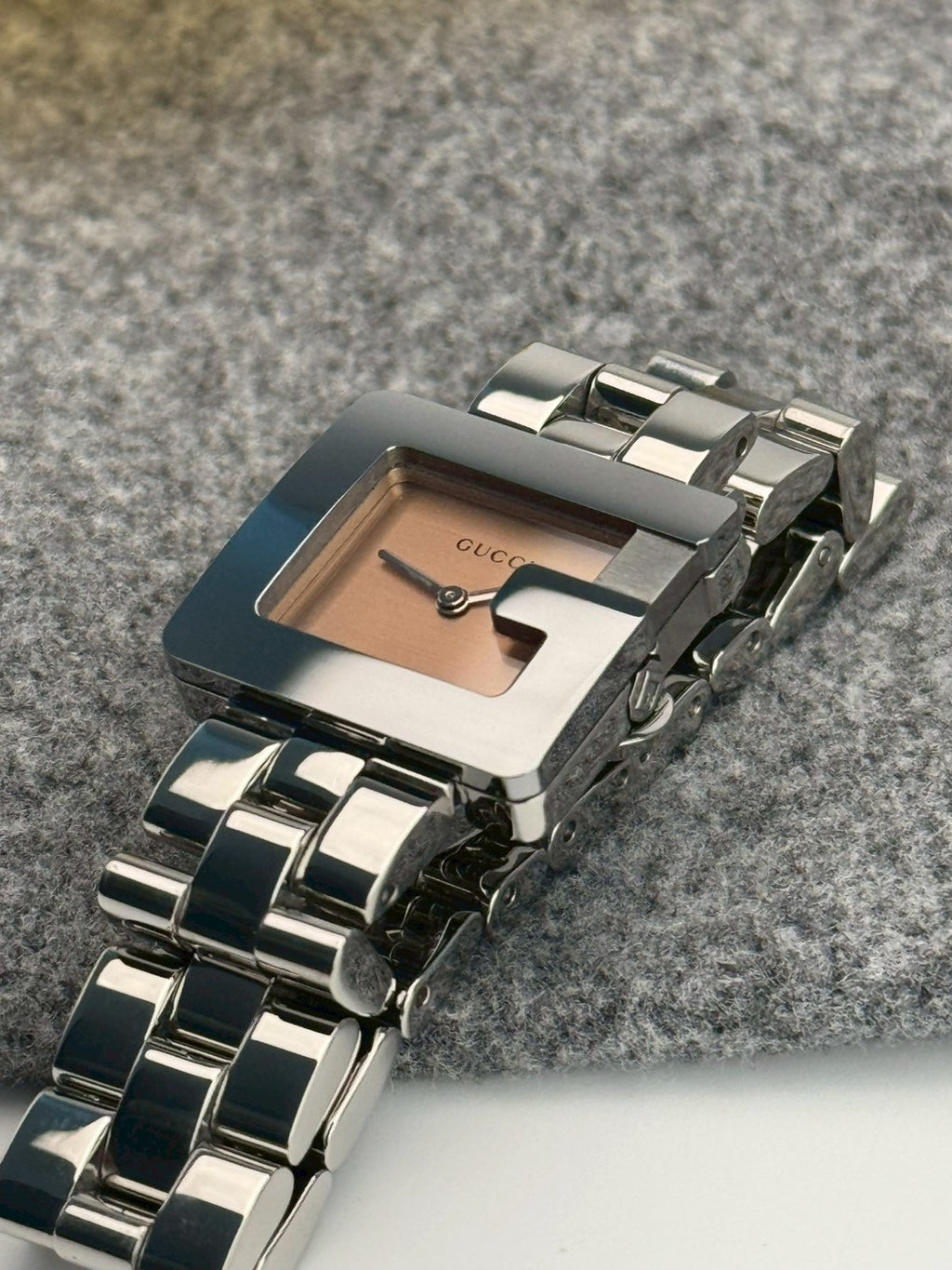 Gucci 3600l pink dial G c.5112
