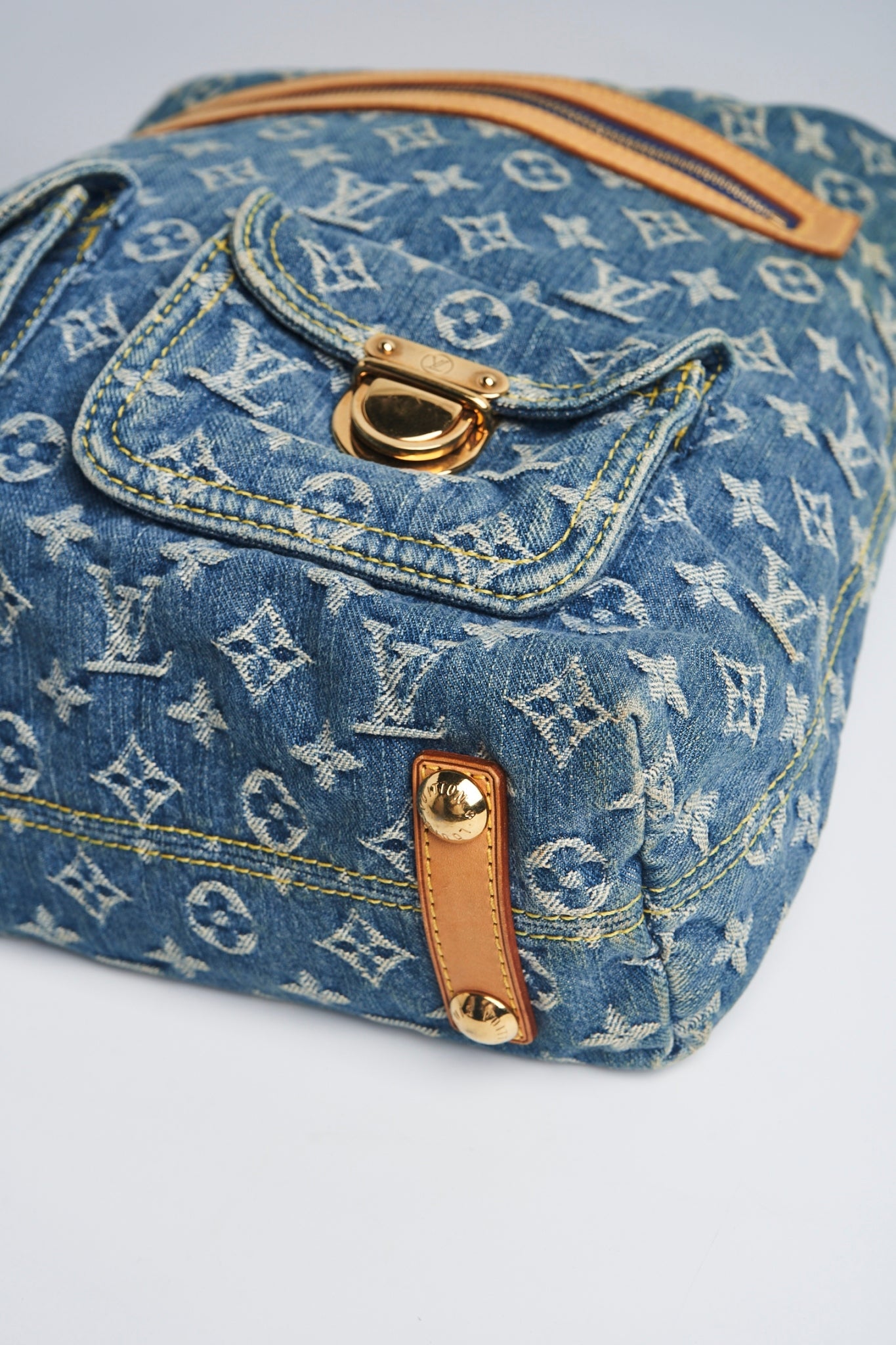 Louis vuitton denim shoulder bag