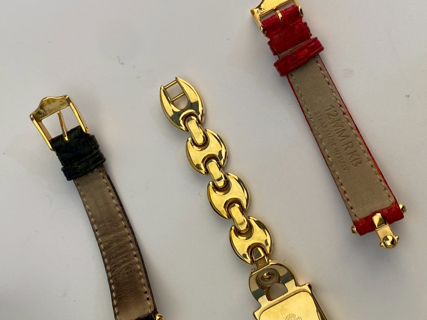 Gucci chang strap 1800L c.3849
