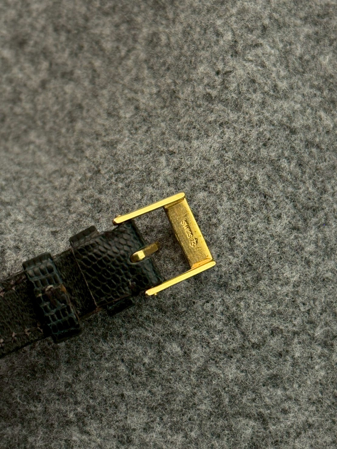 Omega devilla gold c.1387