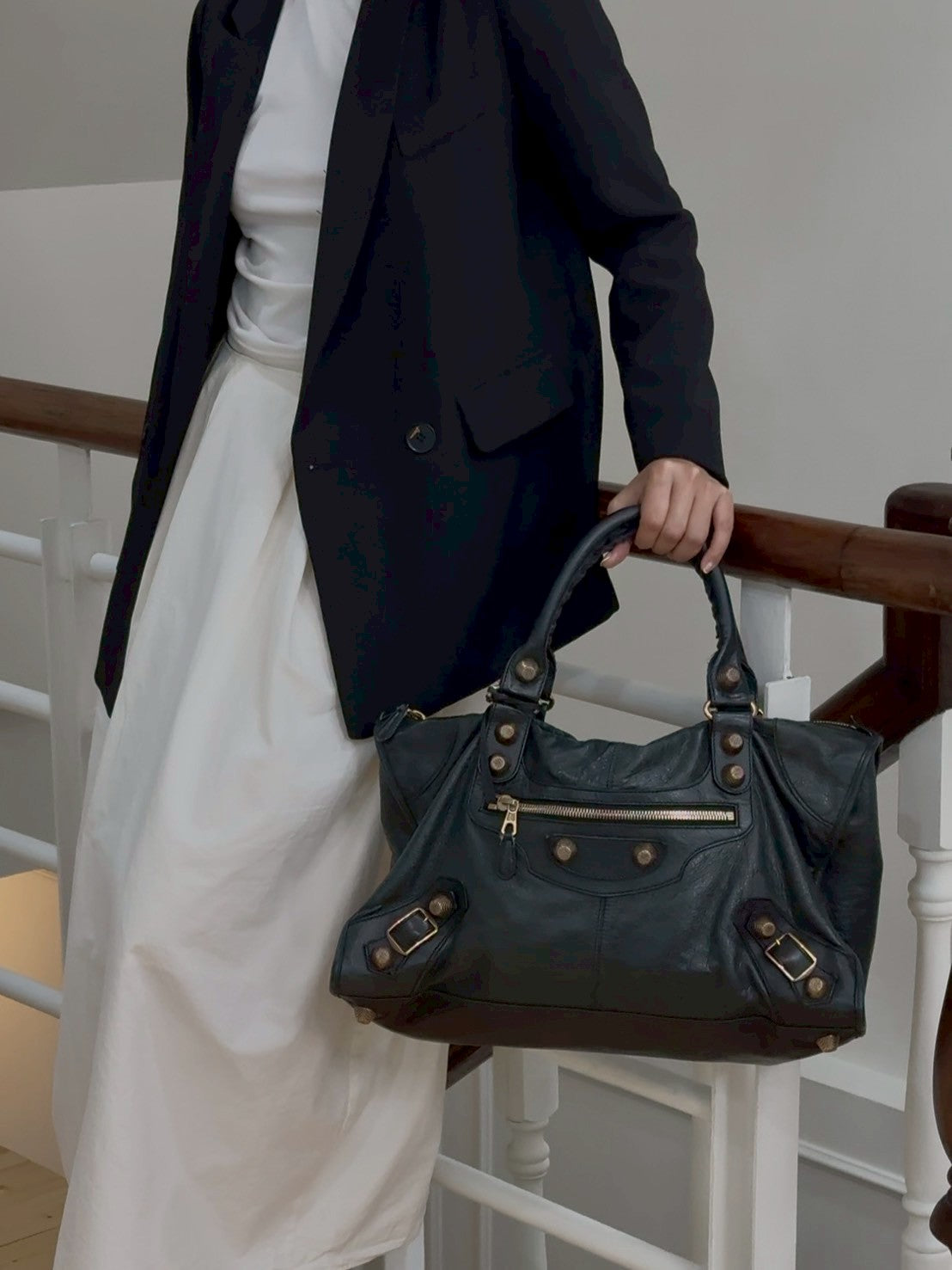 Balenciaga city gm size
