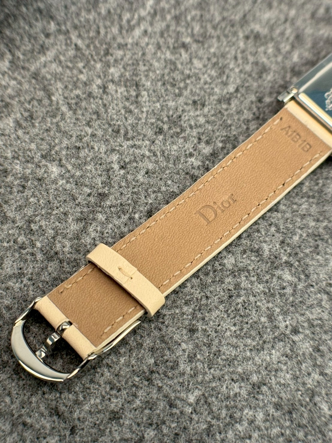 Dior 108-109 Diamond Malice c.2974