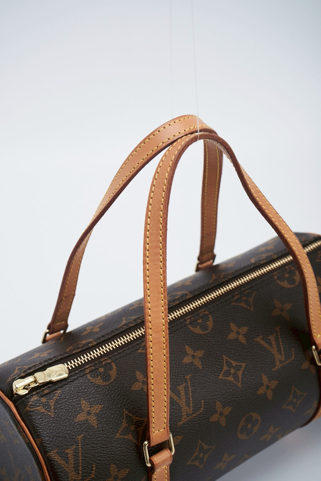 Louis vuitton papillon 28”