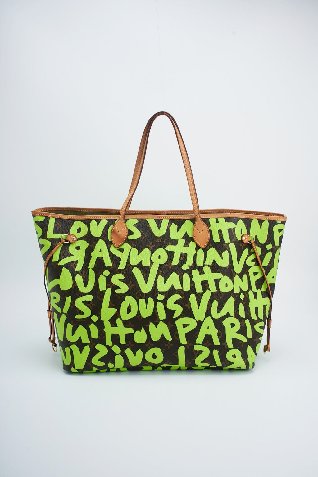 Lv graffiti neverfull green gm