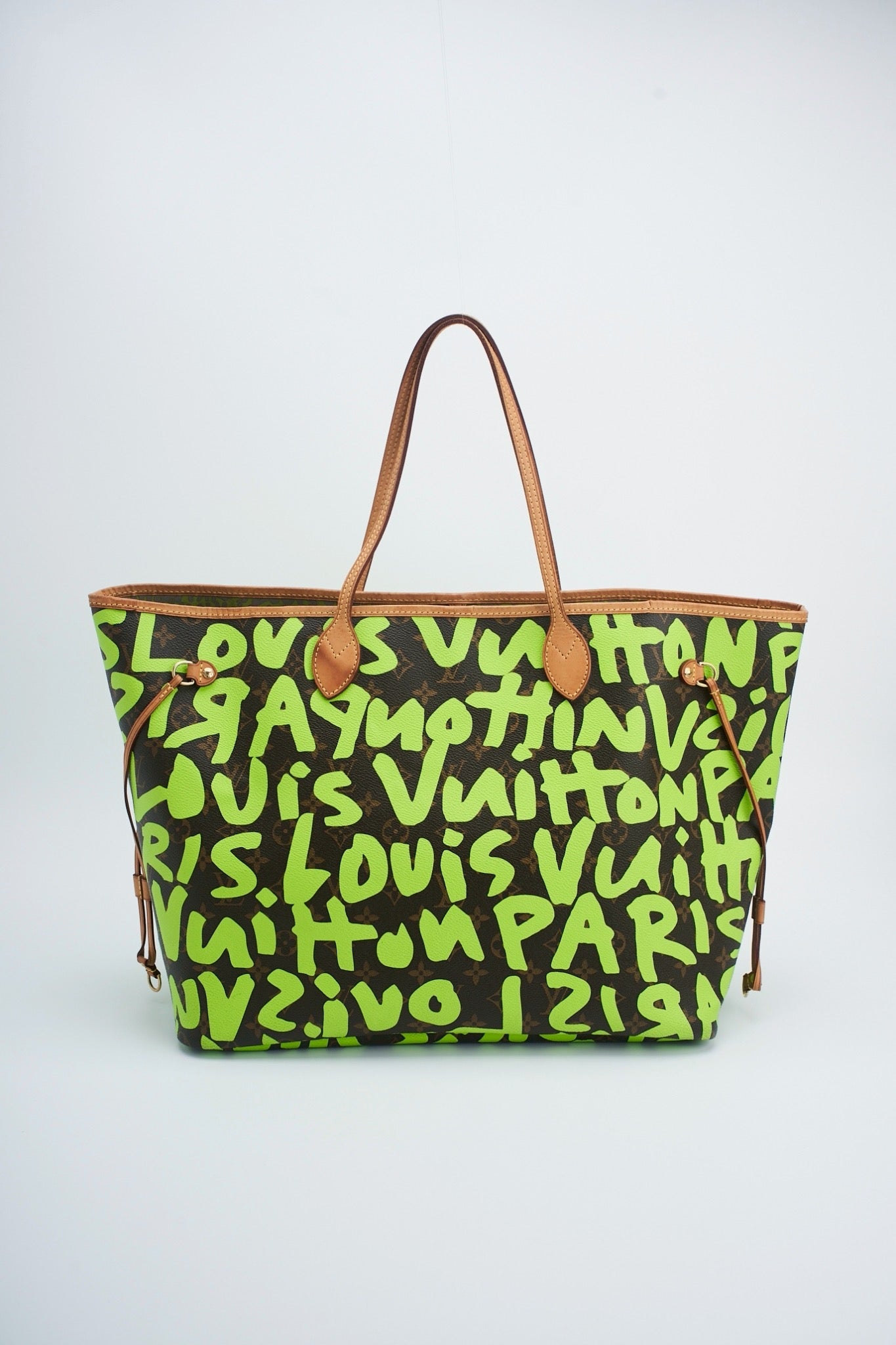 Lv graffiti neverfull green gm