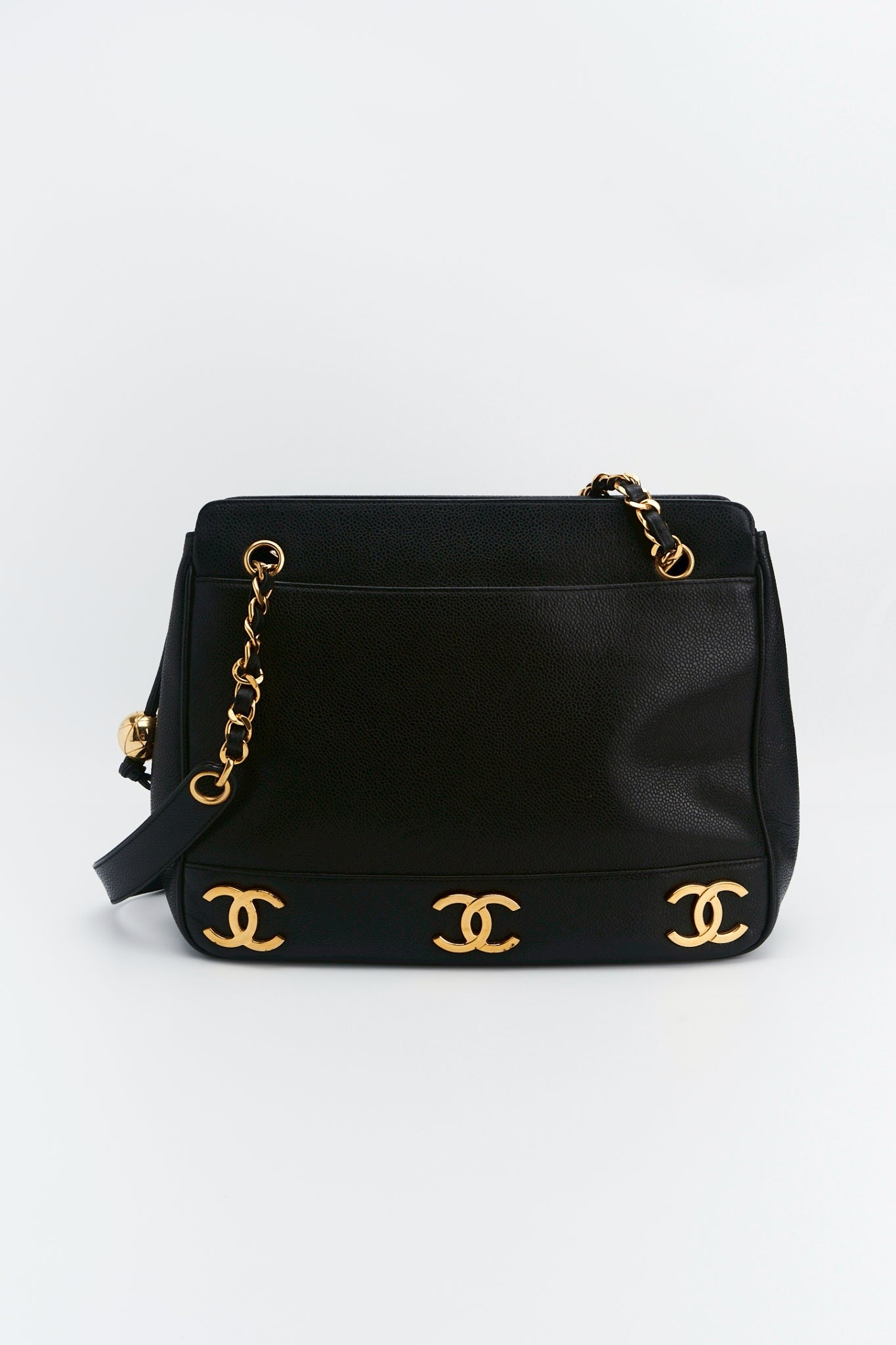Chanel Caviar cc logo