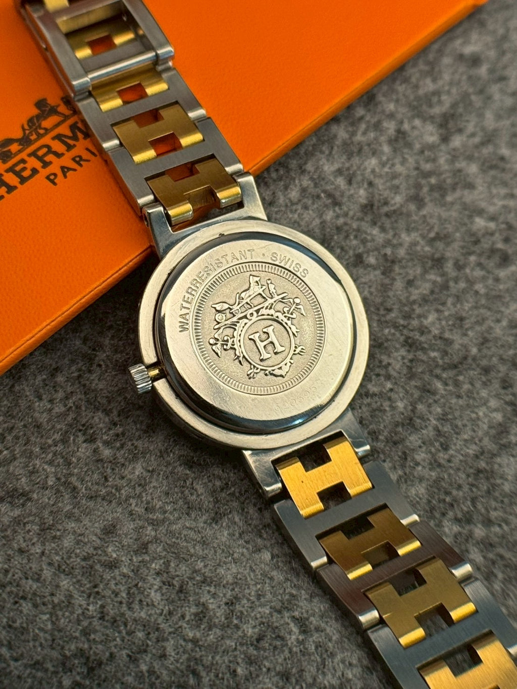 HERMES Clipper Date Combination c.0595