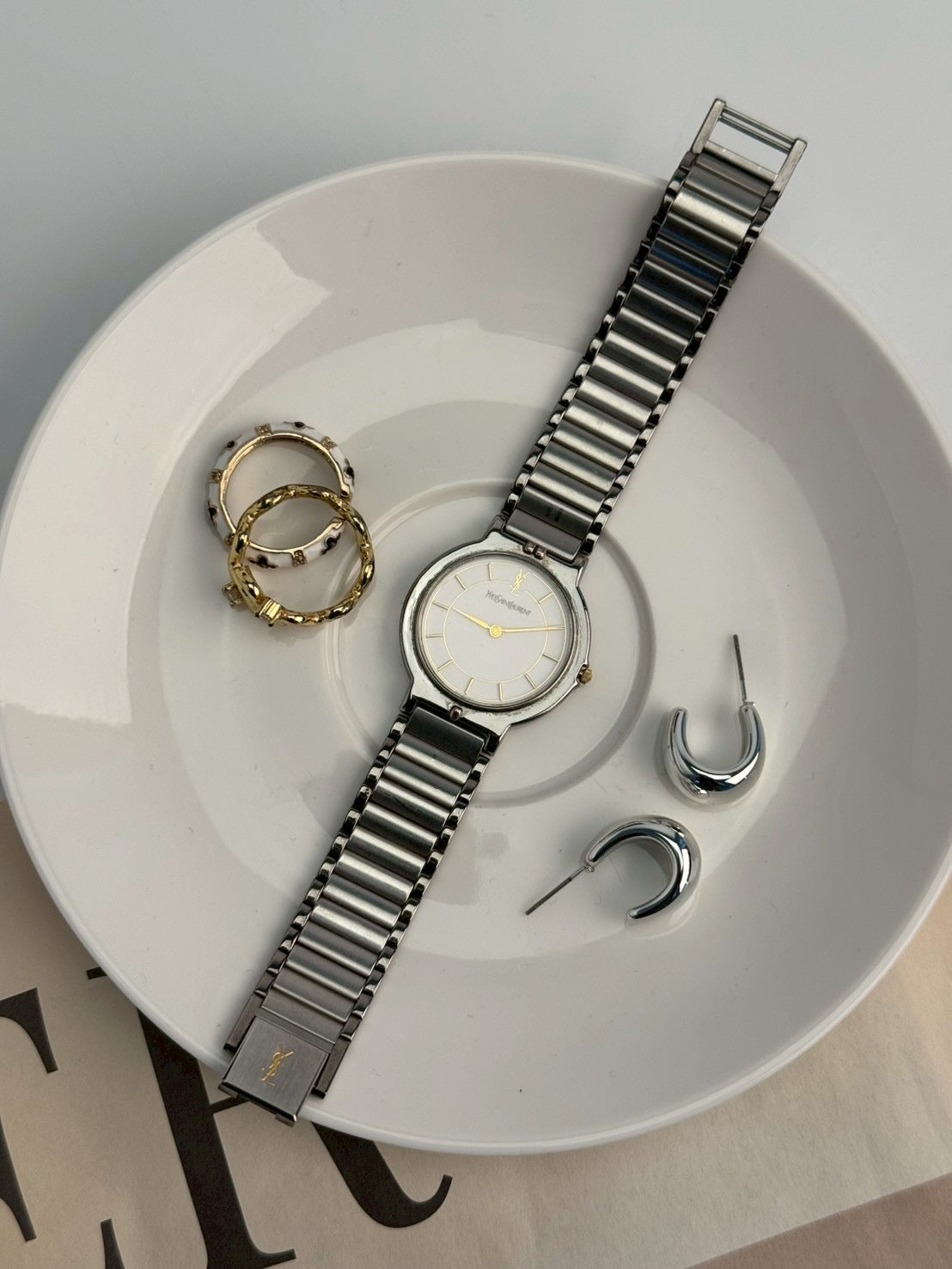 ysl white dial c.0937