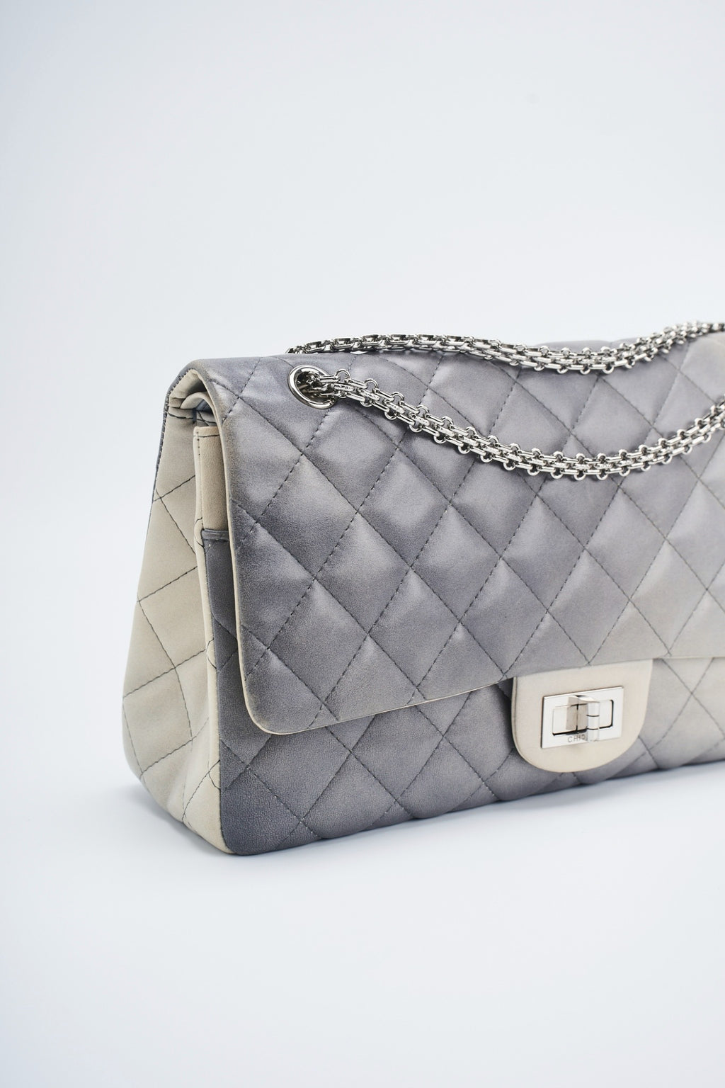 Chanel ombre reissue227