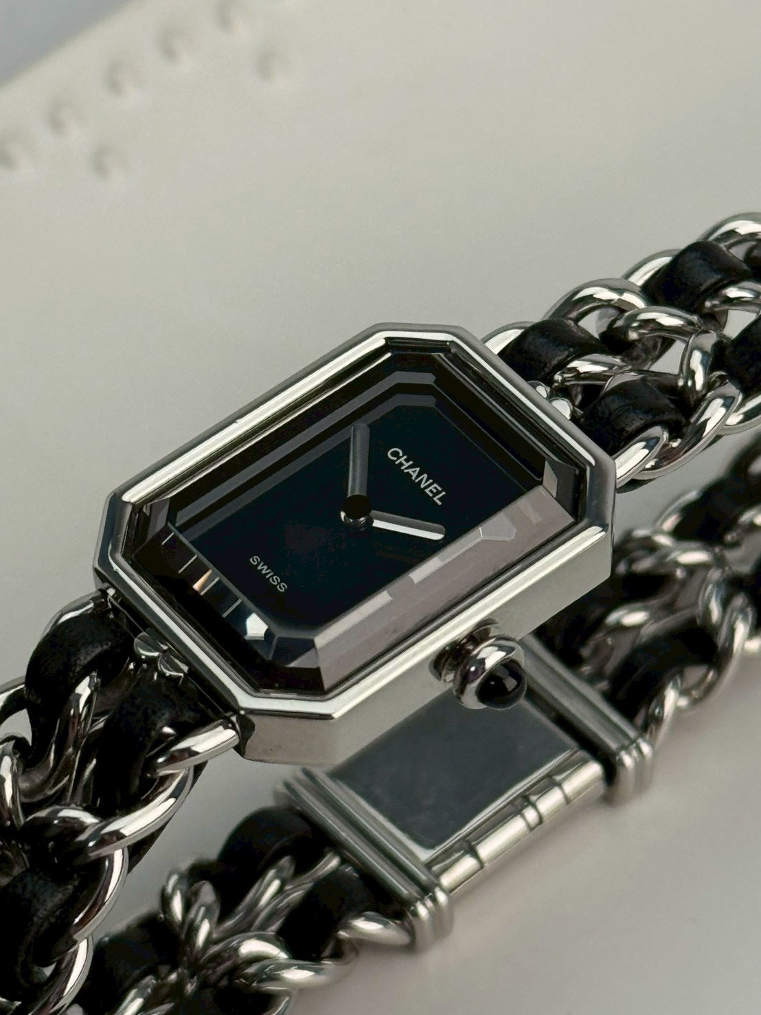 Chanel premiear silver Lsize c.78712