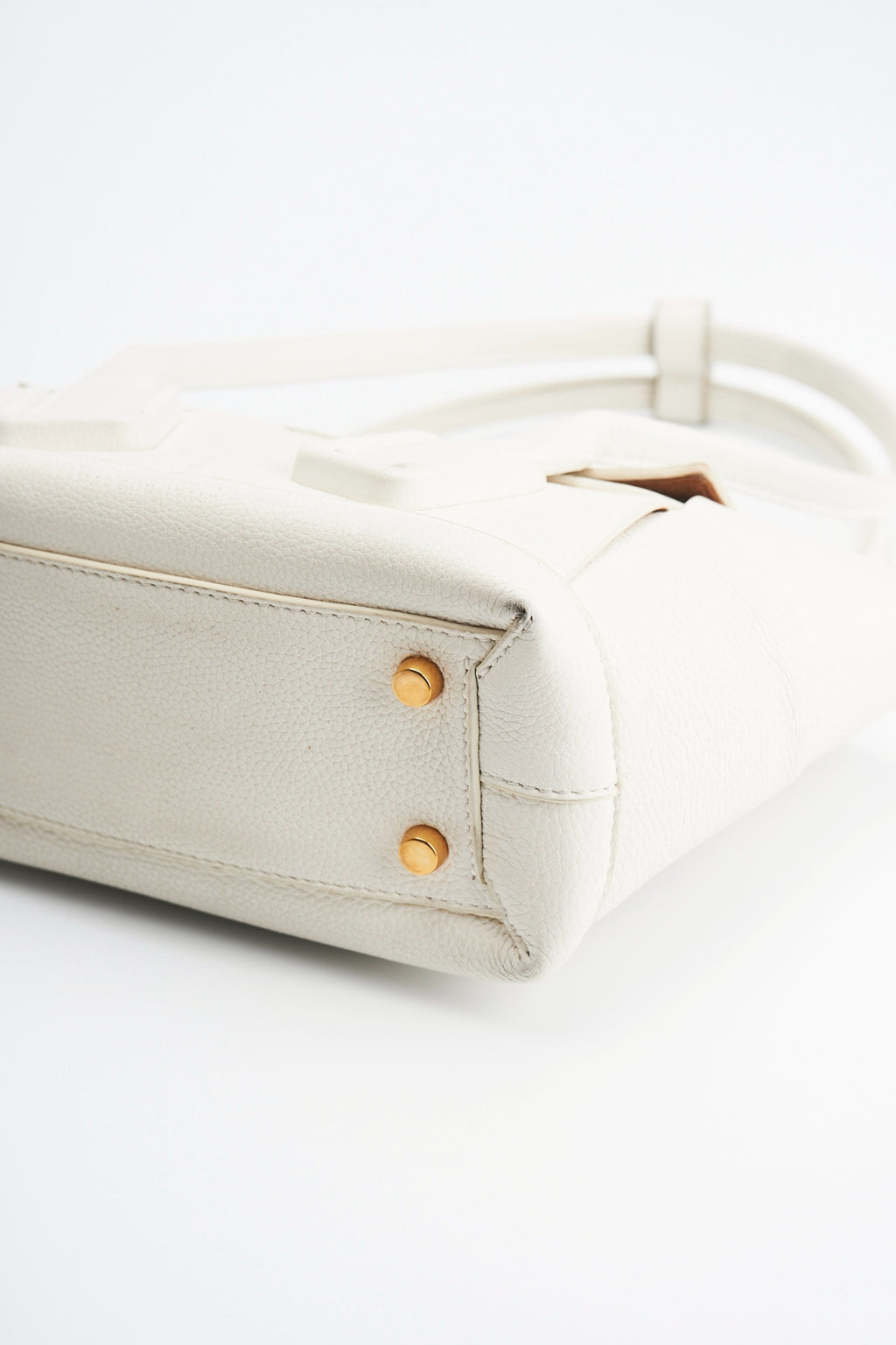 Bottega Veneta arco white bag