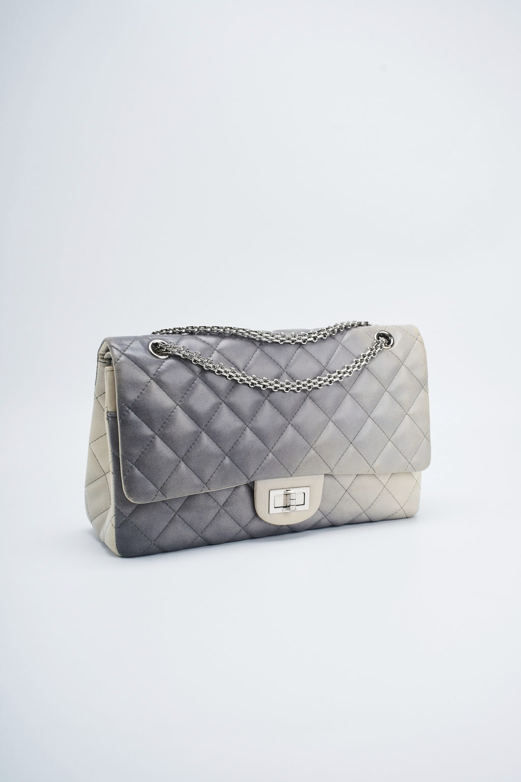 Chanel ombre reissue227