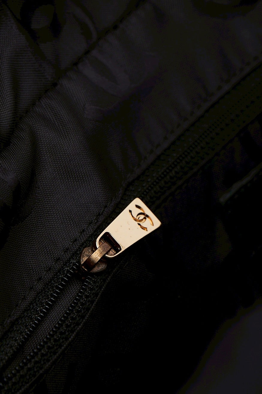 Chanel quilted hand bag