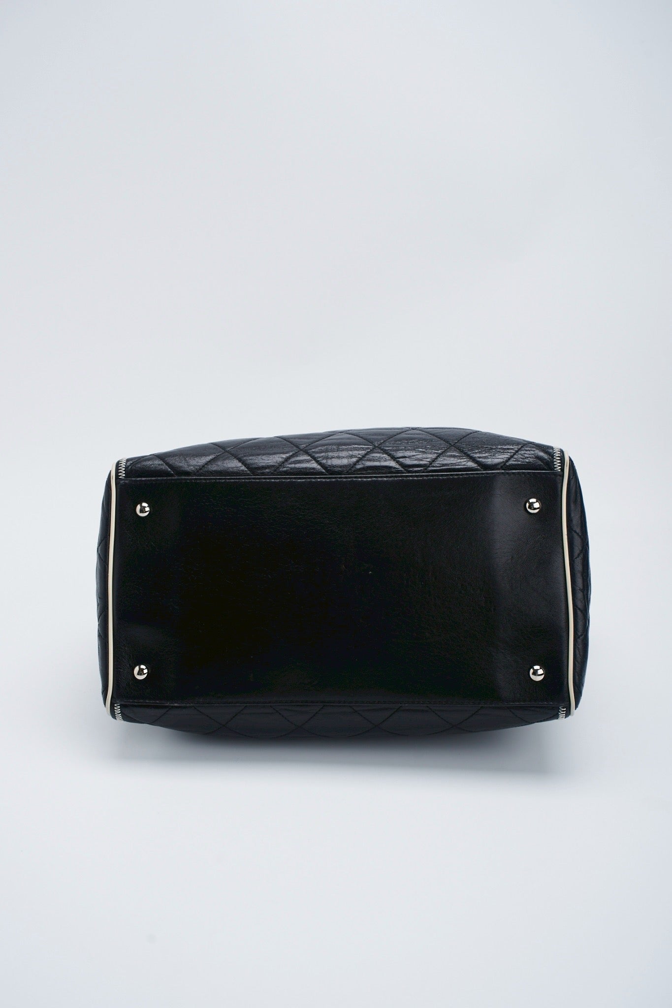 Chanel Reissue east west