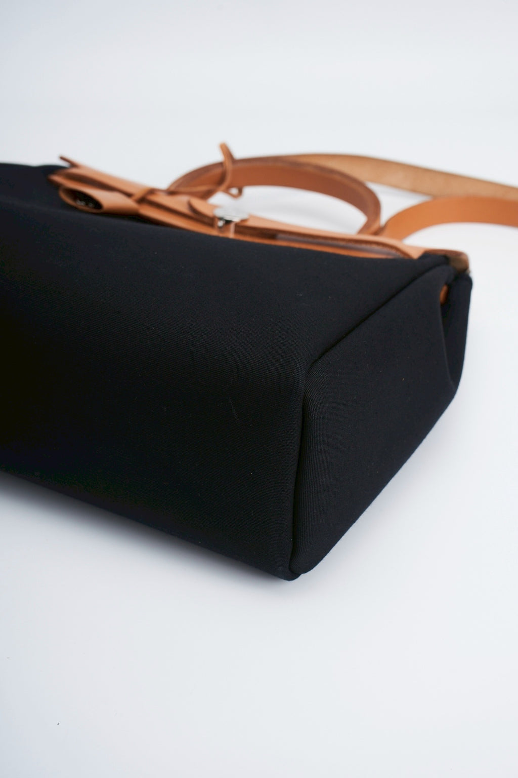 Hermes herbag31 black brown