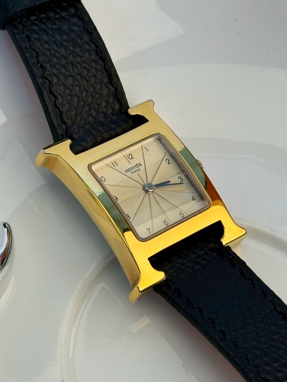 Hermes cream dial H c.9698