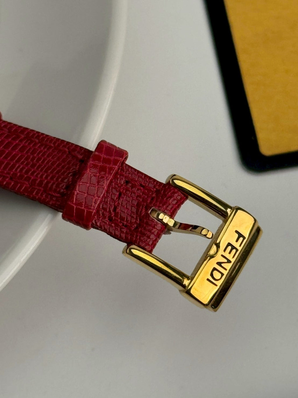 Fendi change strap 5pc.
