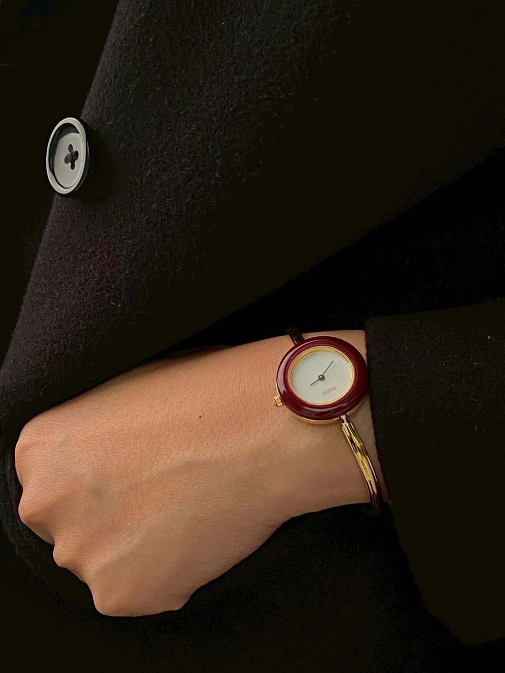Gucci chang oring c.7212 M size