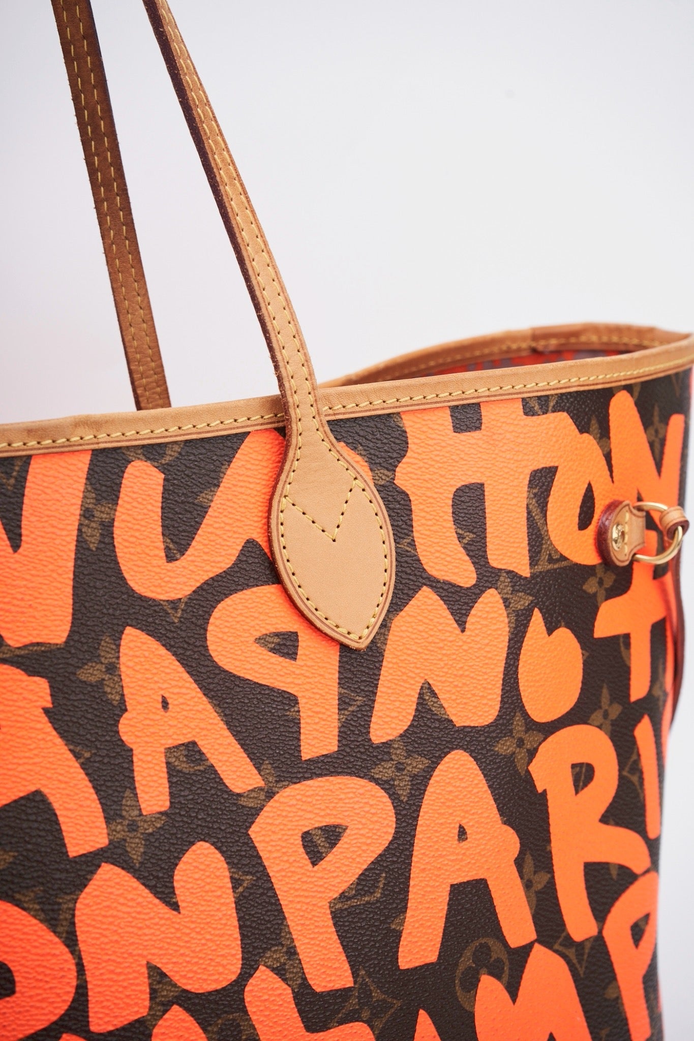 Lv graffiti neverfull orange gm
