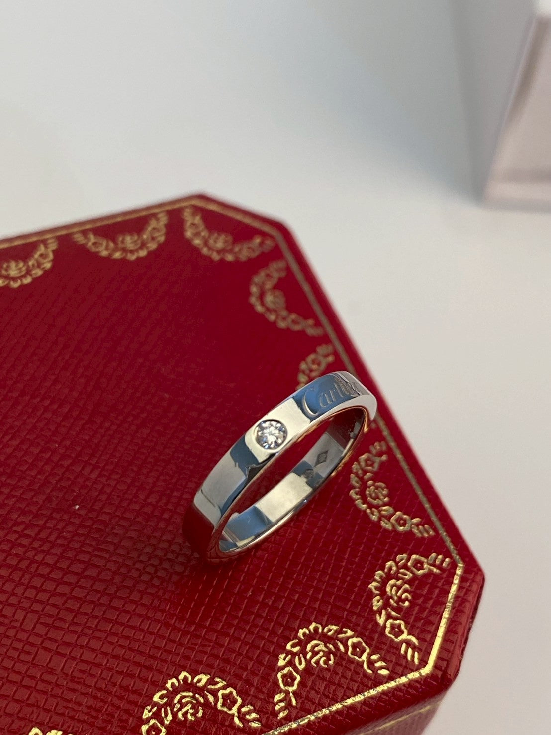 Cartier ring wedding band diamond