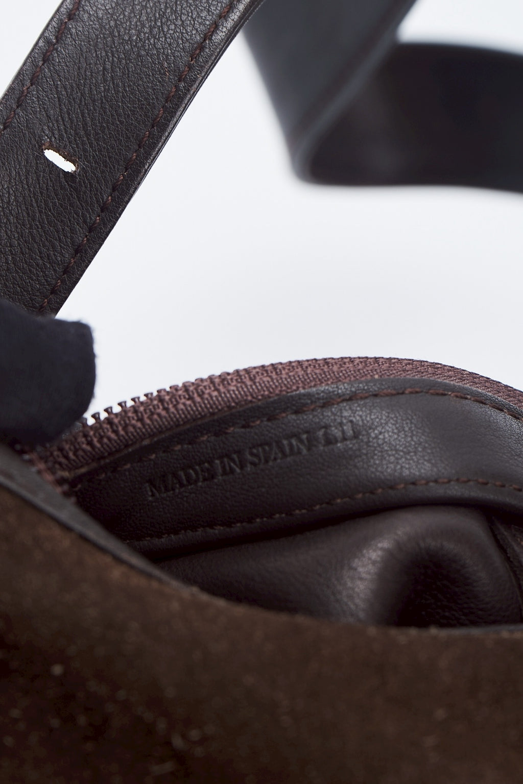 Loewe Suede Brown shoulder