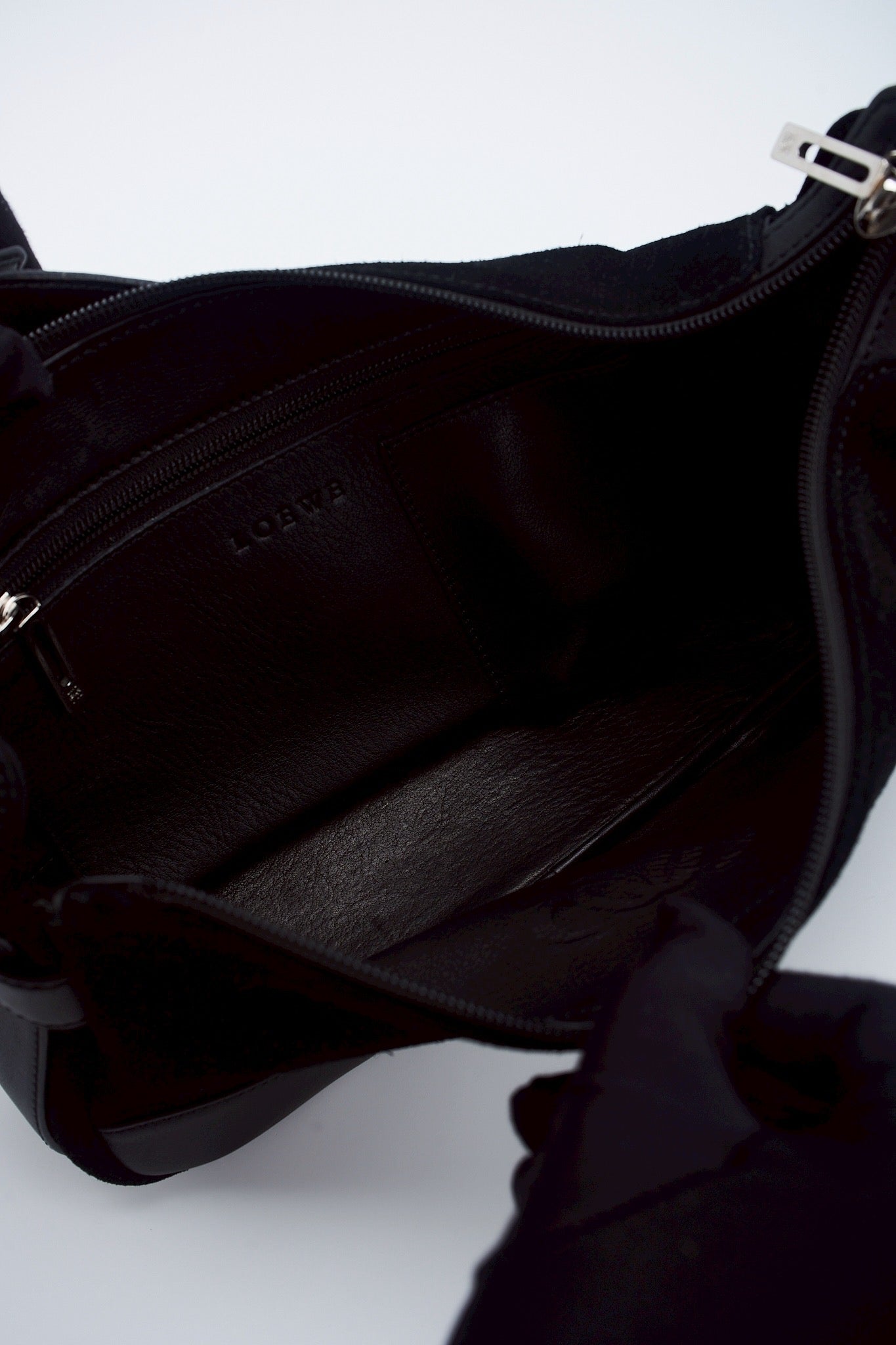 Loewe Suede Black shoulder