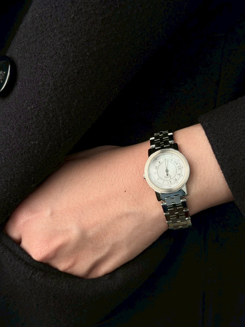 Hermes roman numerals c.8039