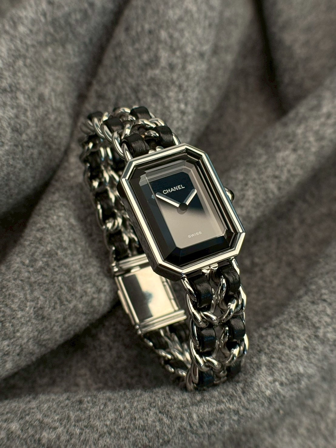 Chanel Premiere silver Lsize c.1607