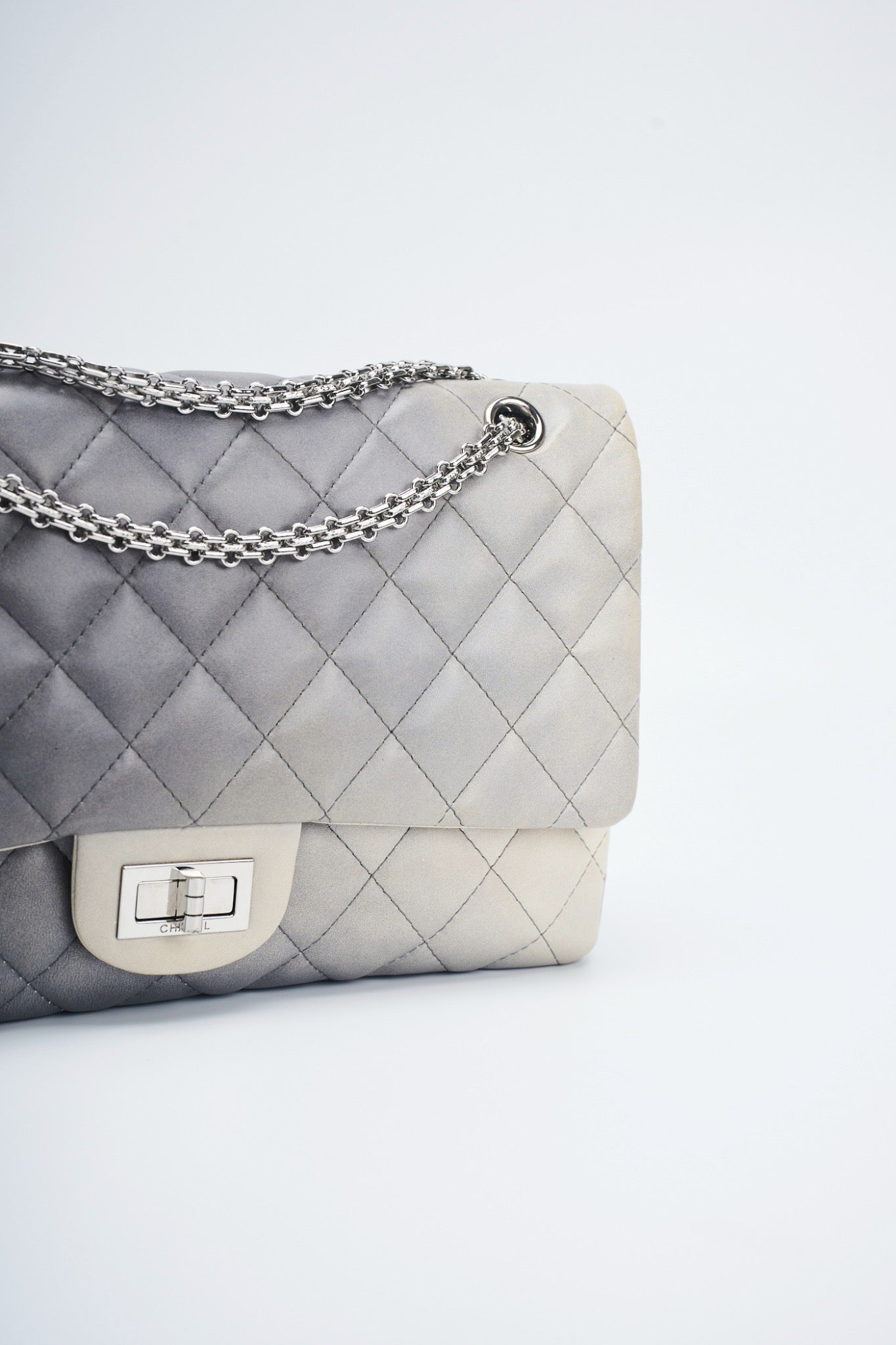 Chanel ombre reissue227