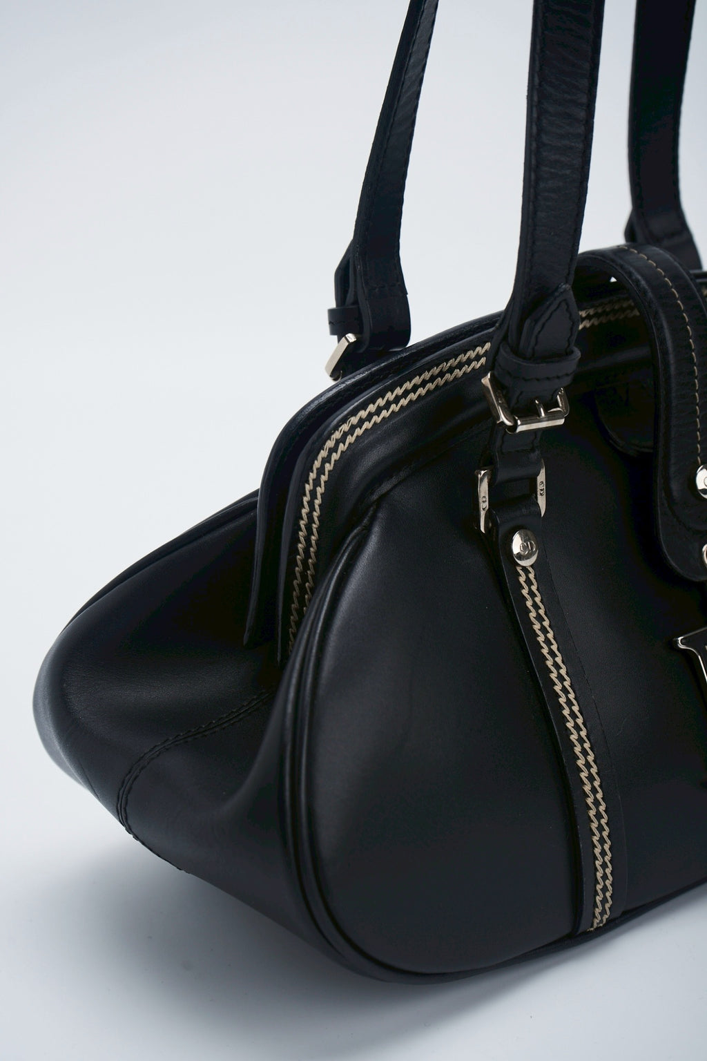 Dior Detective frame bag