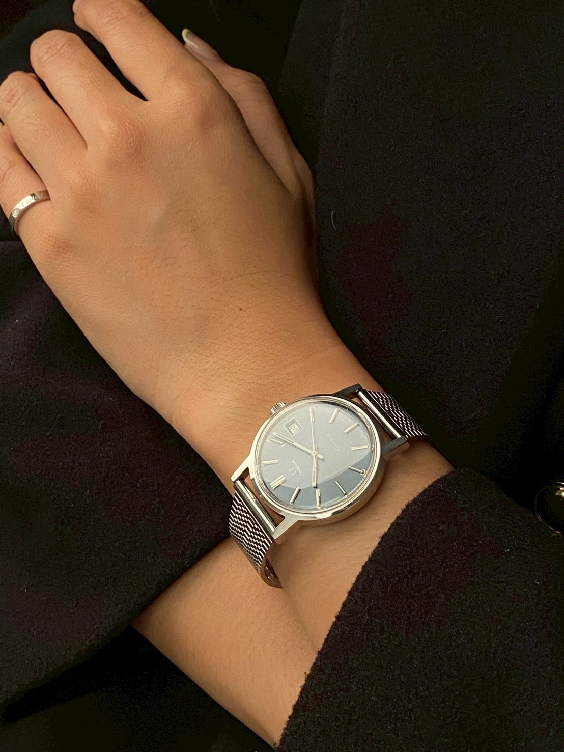 Omega geneve blue dial date watch auto