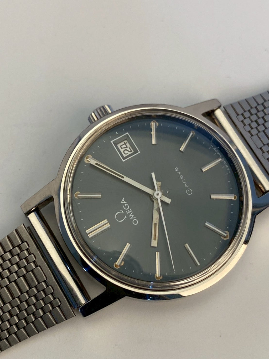 Omega geneve blue dial date watch auto