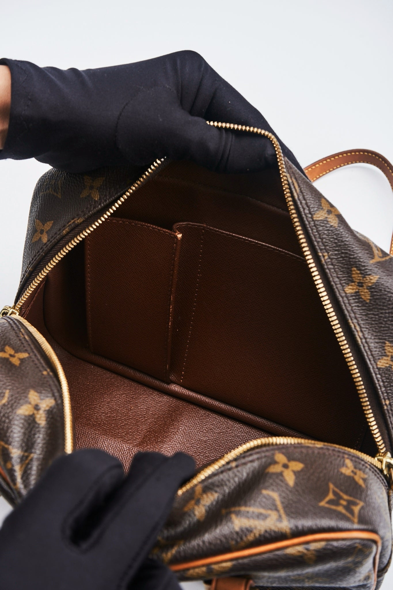 Louis vuitton cite mm size