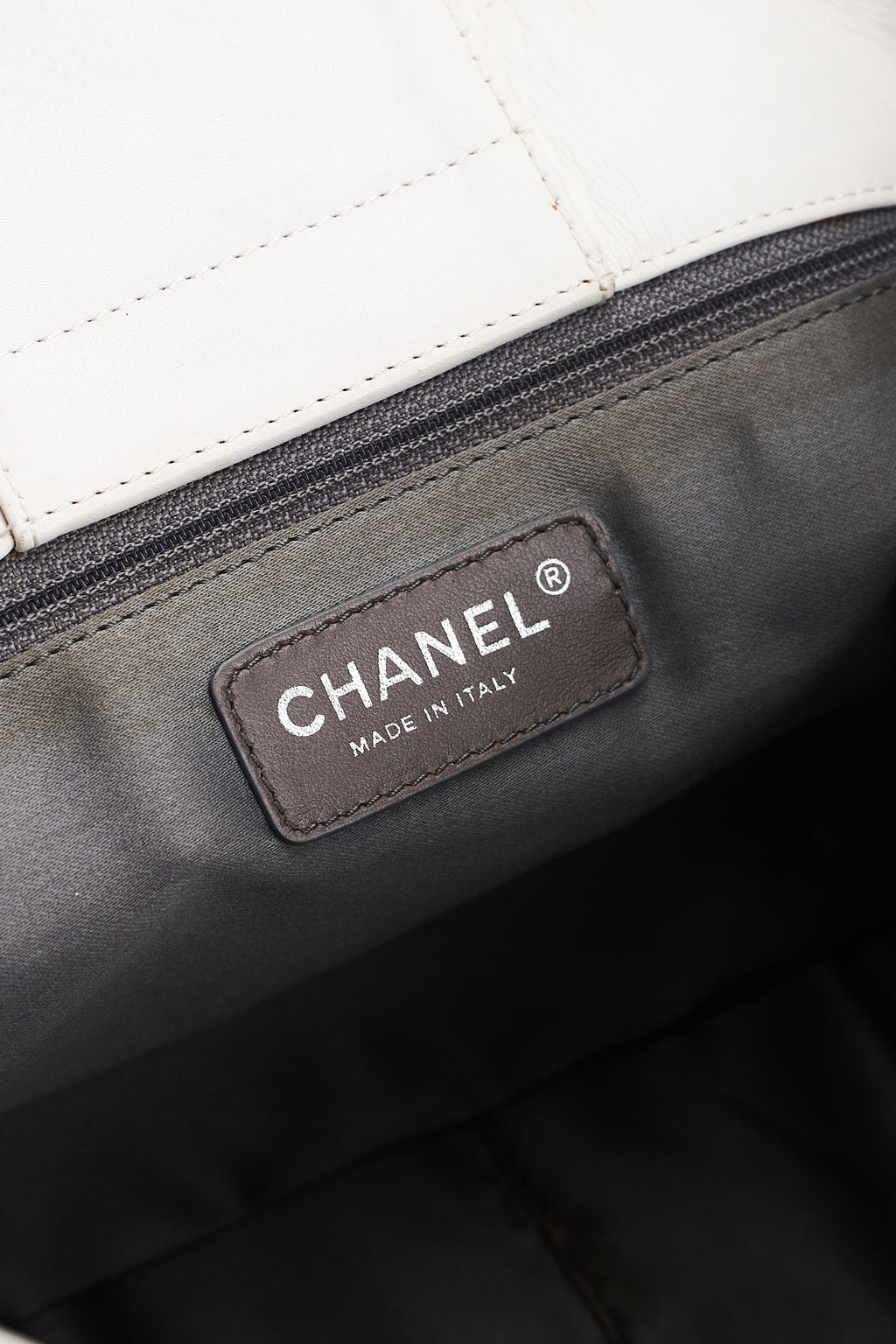 Chanel clogo
