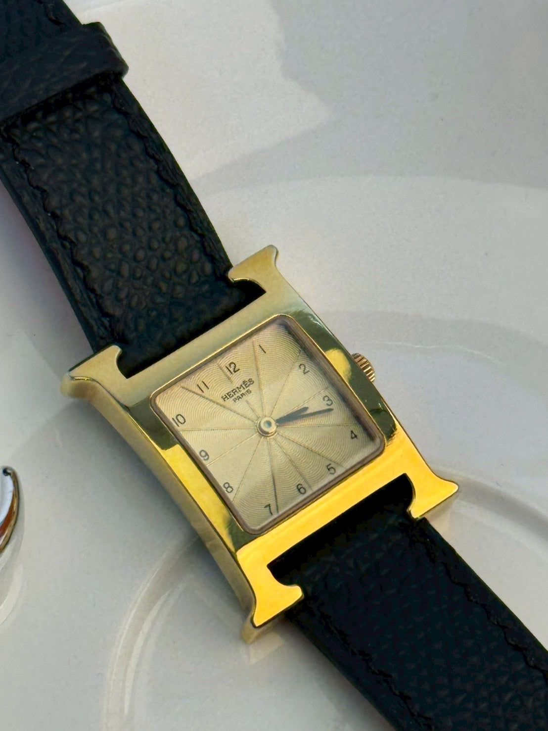 Hermes cream dial H c.9698