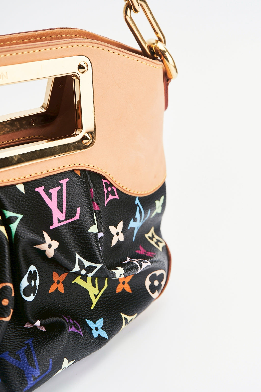 Louis vuitton judy pm size