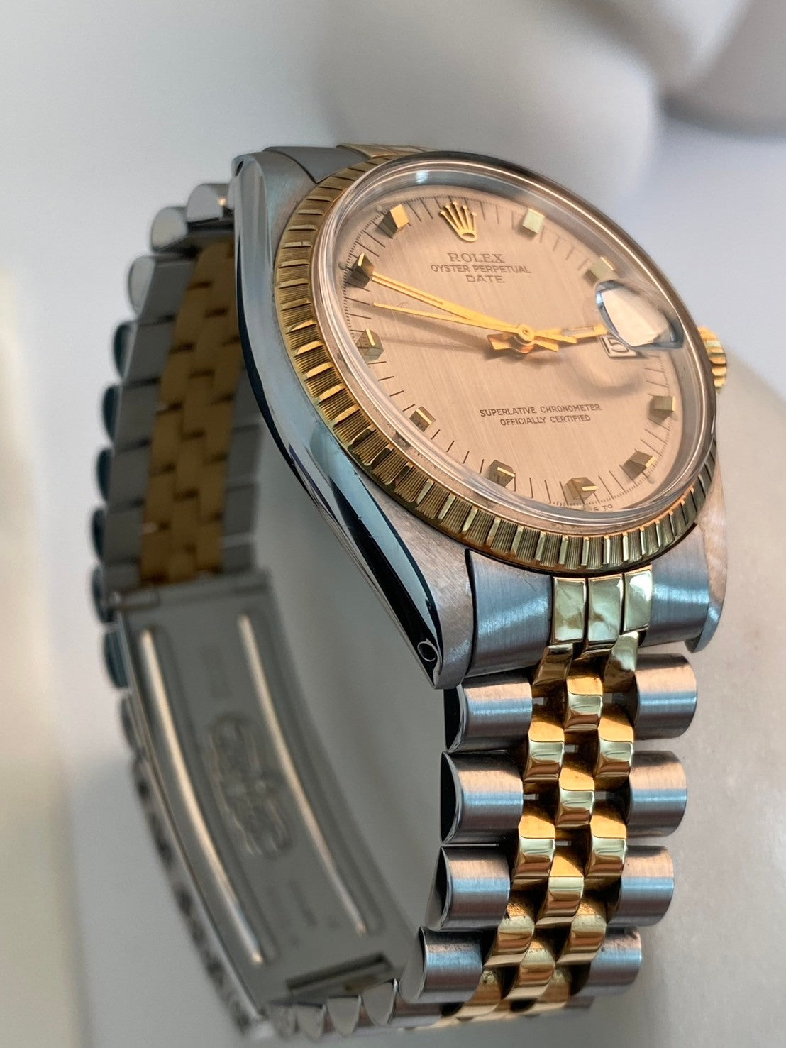 Rolex date Engine Turned 1984’s