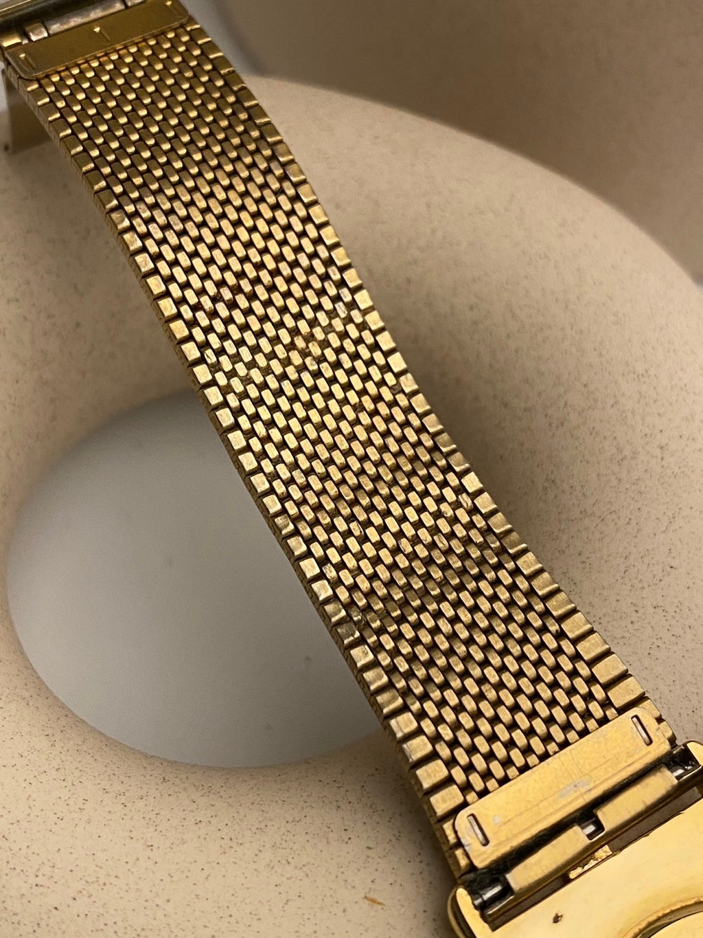 Gucci white dial gold 3400FM