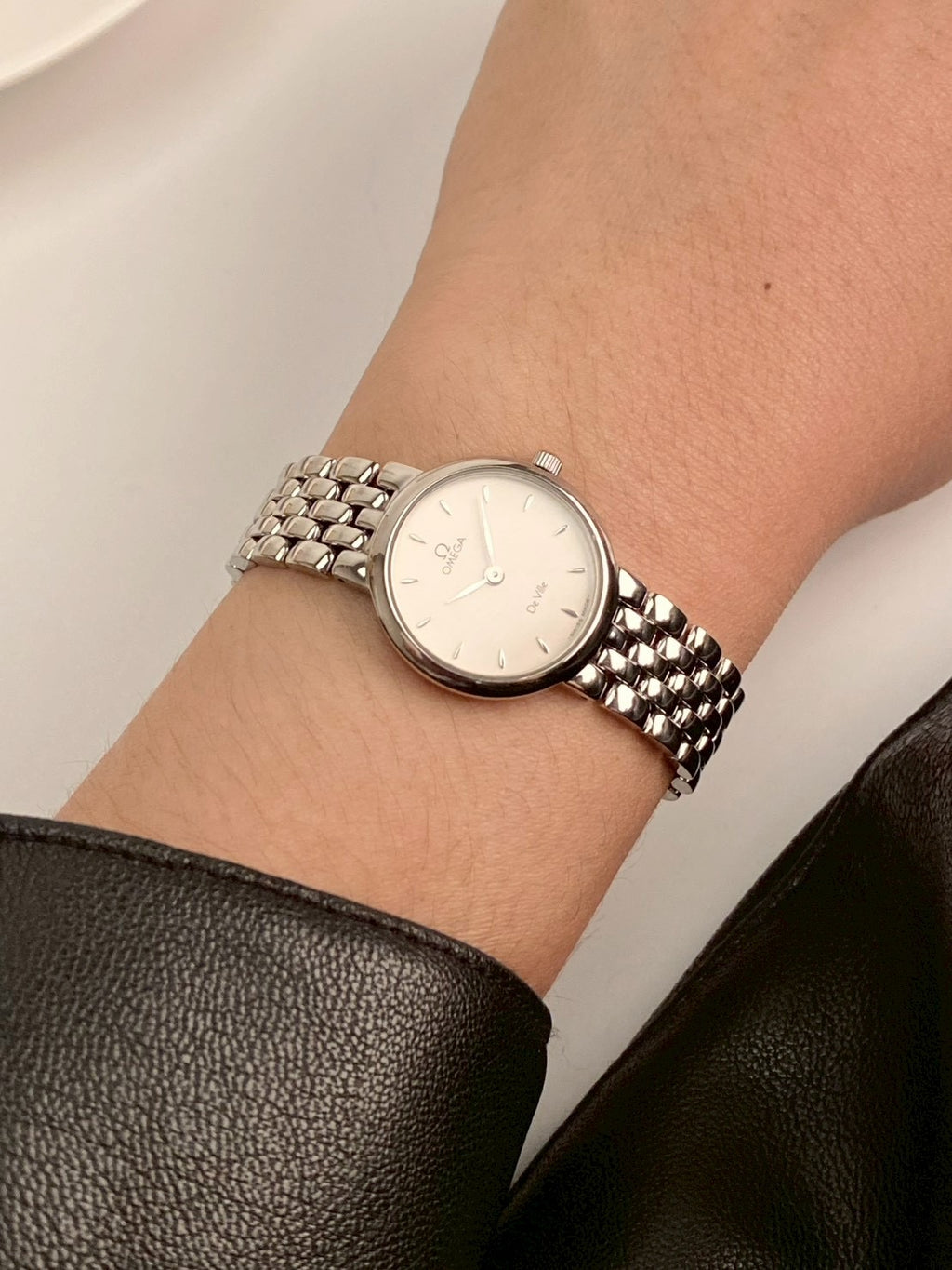 Omega diville white dial stainless c.1069