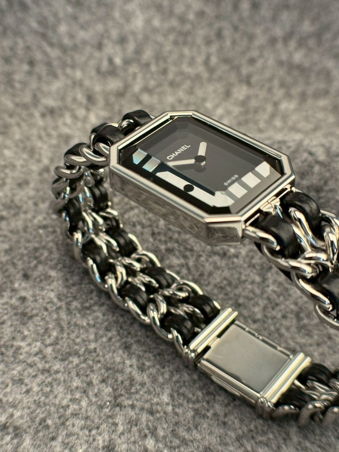 Chanel Premiere silver Lsize c.1607