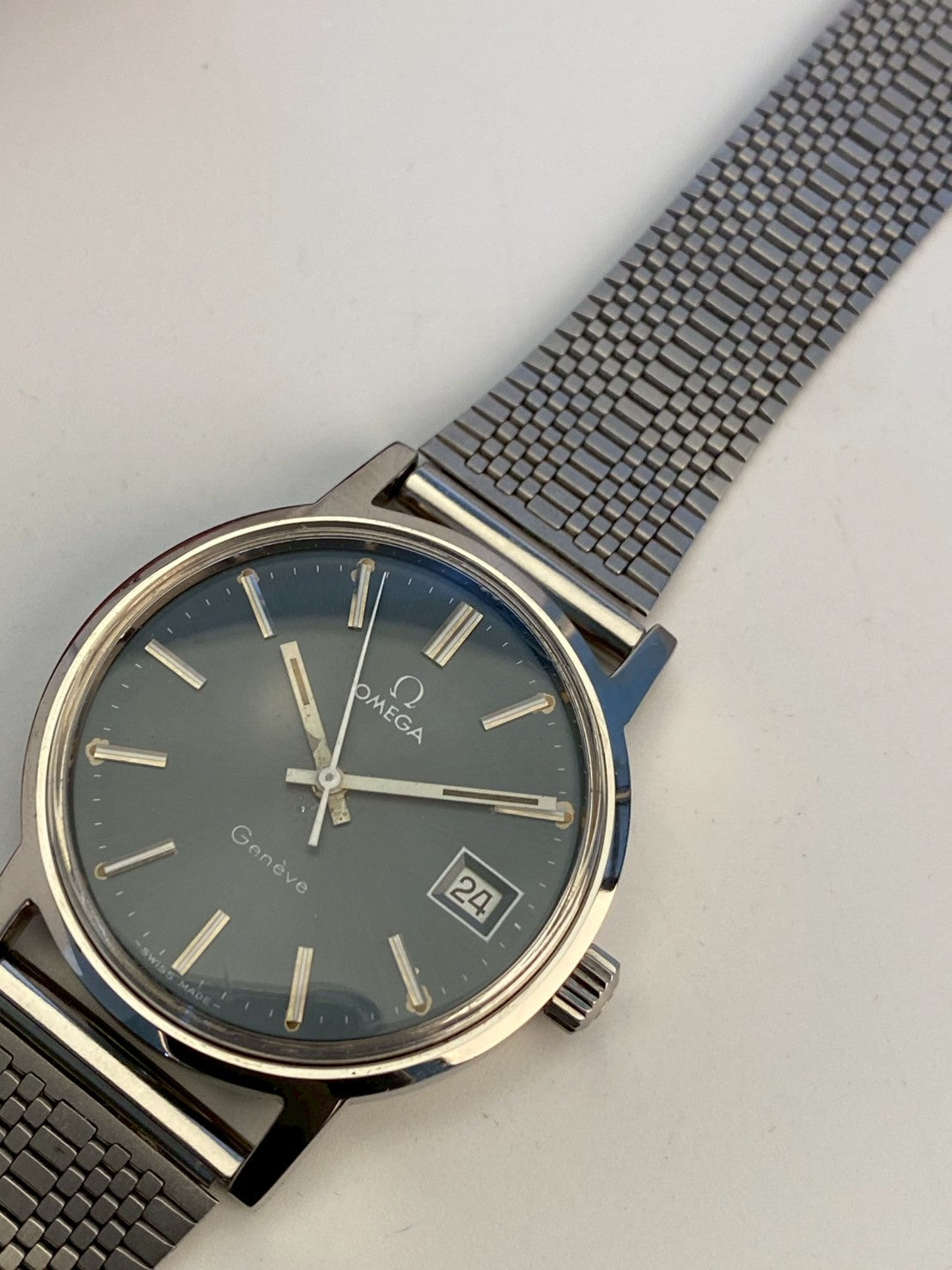 Omega geneve blue dial date watch auto