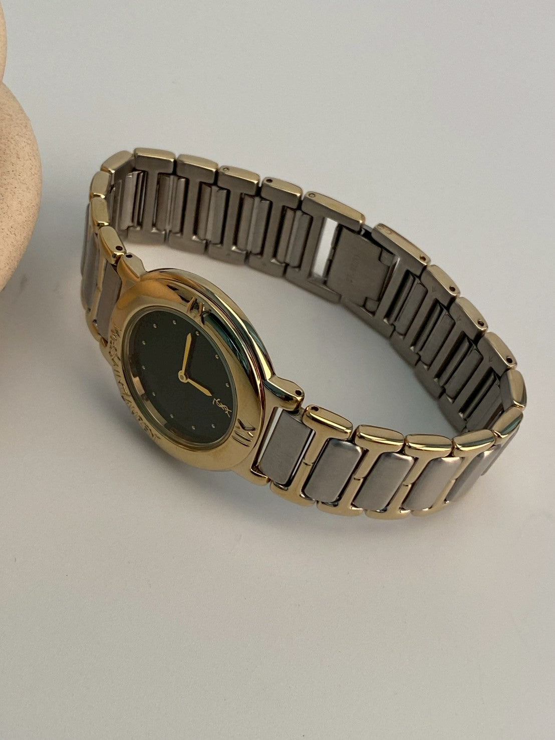 sl black dial twotone watch c.1314